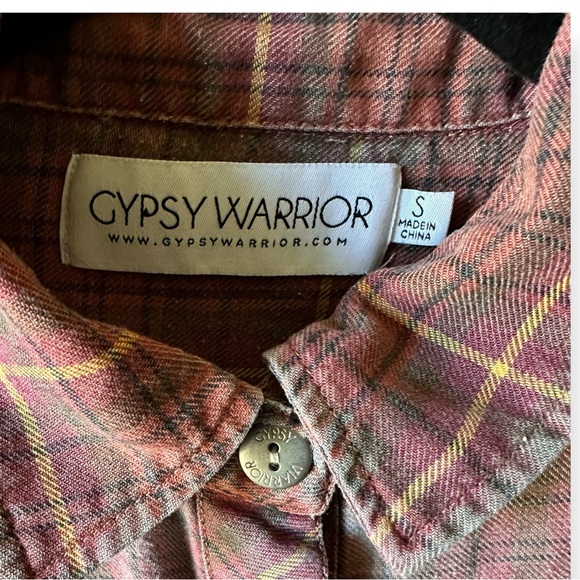 ☀️SALE☀️ Gypsy Warrior Crossed Paths Burnout Plaid Shirt Size: Small - Picture 4 of 4